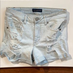 Aeropostale lightwash Jean shorts
